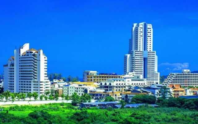 The Allano Phuket Hotel вид на фасад