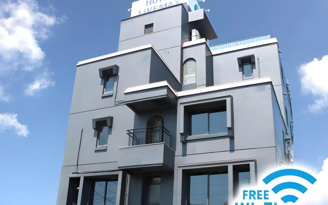 HOTEL LiVEMAX Kanazawaidaimae
