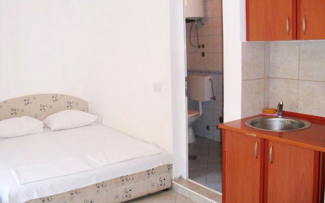 Doni Apartments