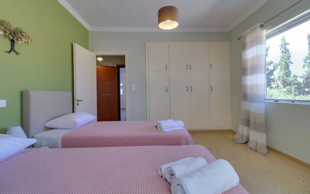 Carpe Diem Apartments By Athens Airport
