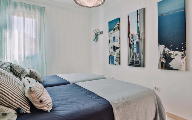 Modern & Chic Loft Apt. *Terrace *BBQ *Parking