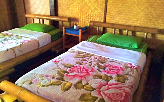 Sawadee Homestay at 54