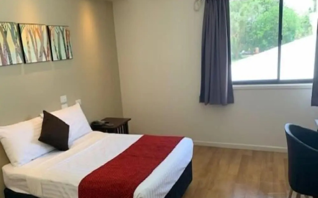 Weipa Motel Resort