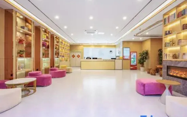 GreenTree Inn Express Hotel (Beijing Fangshan District Government Longhu Tianjie)