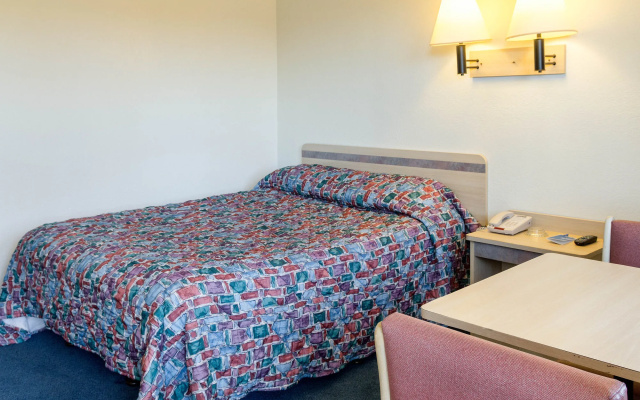 Express Inn Near Columbus Airport