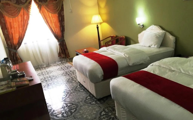 Al Rusayl Hotel