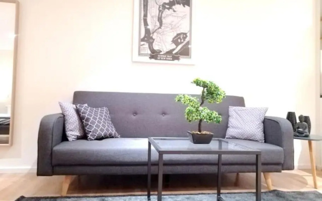 Apartment - Neu, modern, gemütlich, eigener Parkplatz