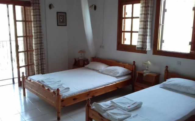 Koutadelias rooms
