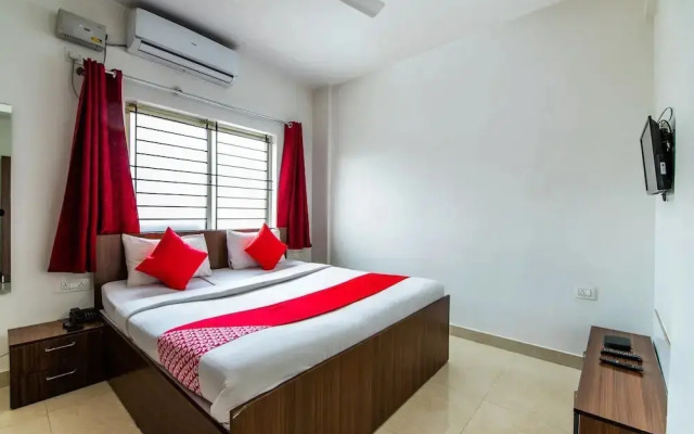 Durga Deluxe by OYO Rooms
