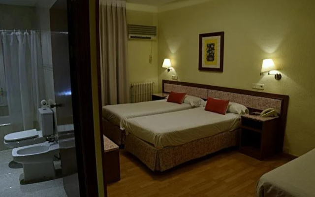 Hotel Mercedes
