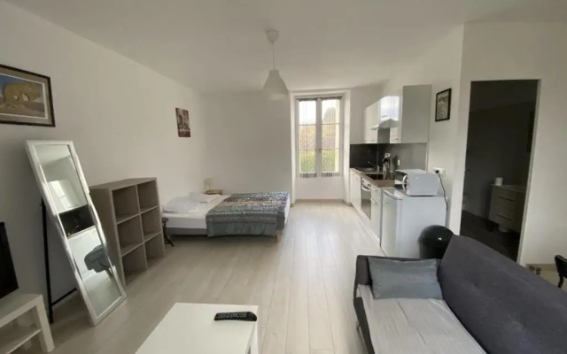 Appartement La Roche-Posay, 1 pièce, 2 personnes - FR-1-541-32