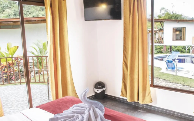Mindo Coffee Lodge & Spa