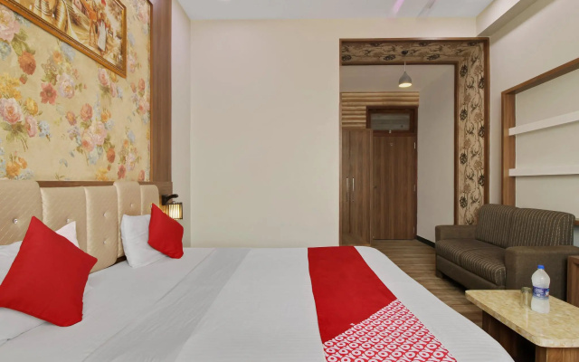 Oyo 70467 Tt Nalin Inn