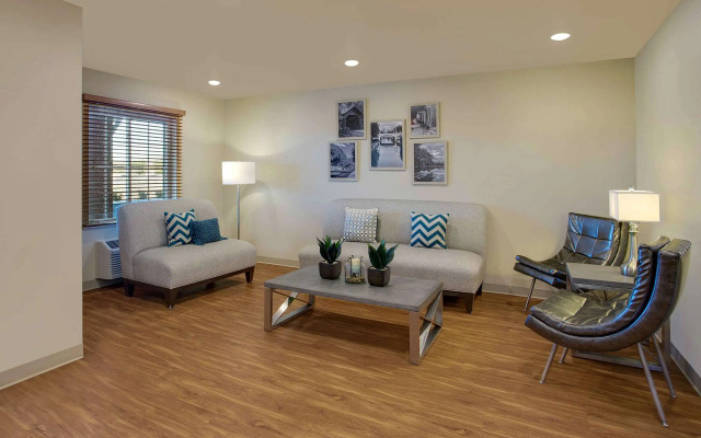 WoodSpring Suites Frederick I-70