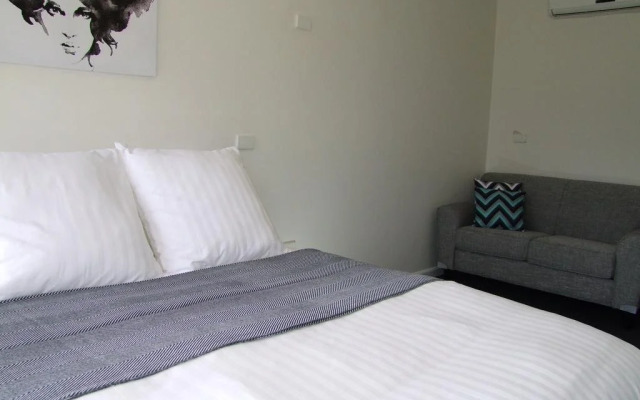 Corryong Hotel Motel