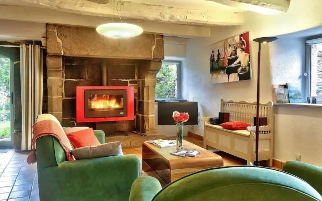 Cosy Holiday Home in Huelgoat With Terrace