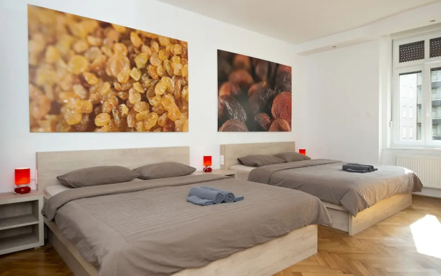 Viva Rooms