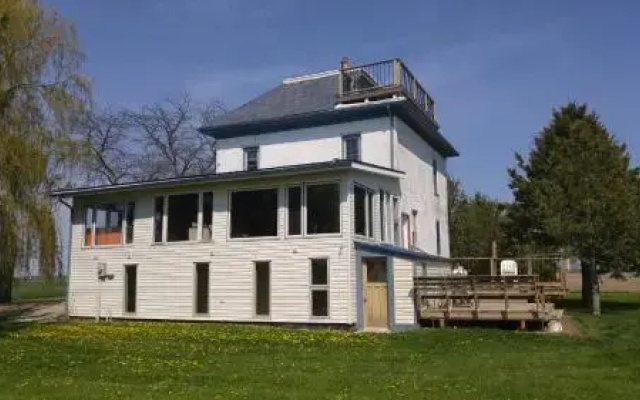 Shamrock Beach Cottage