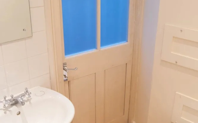 Luxury 1 Bedroom in the West End London