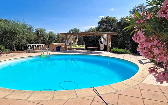 Le Petit Coin de Paradis