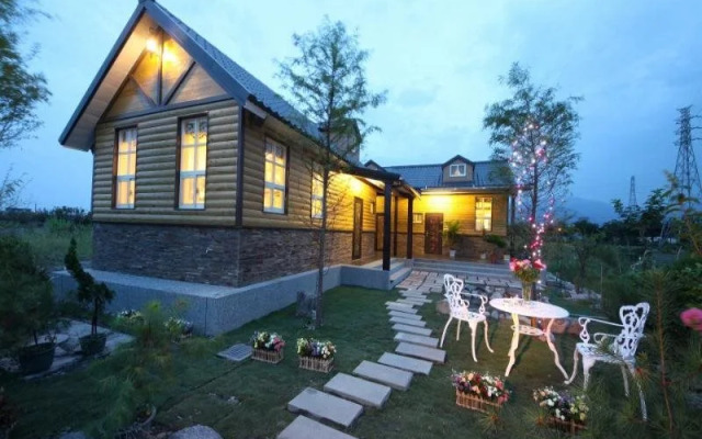 Friendly Lodge