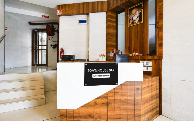 Townhouse Oak Vashi