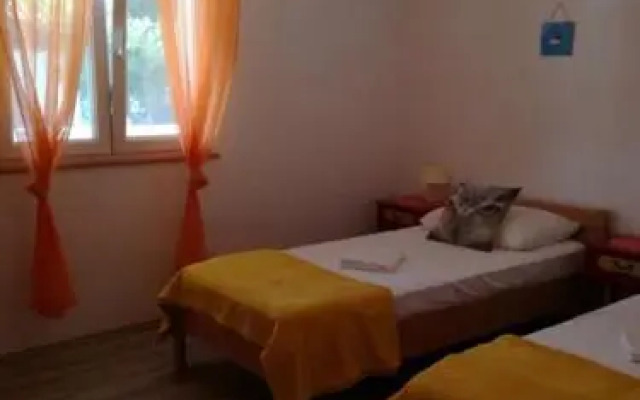 Apartment BAS