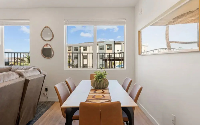 Mane Stay At Terra 3 Bedroom Condo