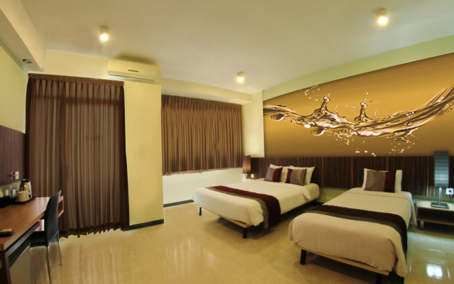 Simply Valore Hotel