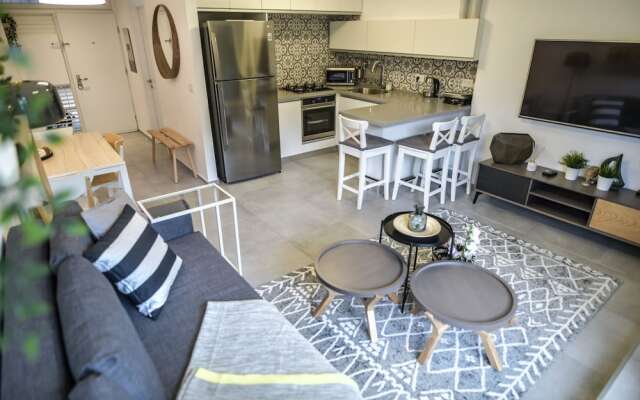 Апартаменты 3 Bedroom Garden Apartment Тель-Авив комната для гостей