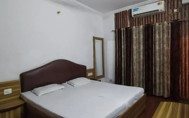 Hotel Samrat
