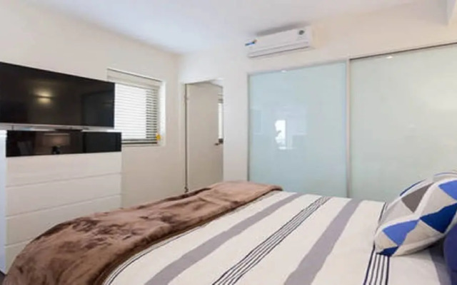 City Spring Apartment
