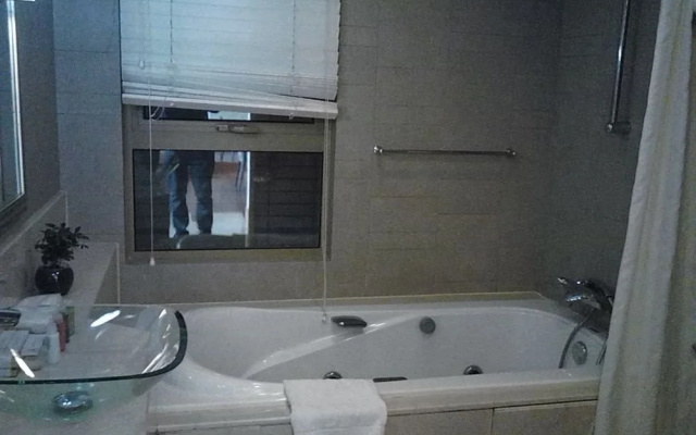 ACME International Apartment