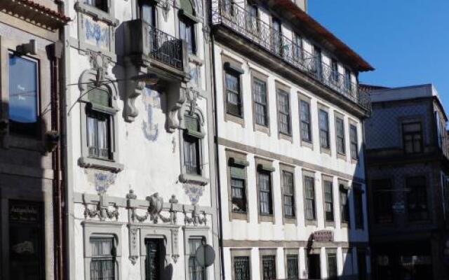 Отель Residencial Portuguesa Португалия, Порту - 2 отзыва об отеле, цены и фото номеров - забронировать отель Residencial Portuguesa онлайн вид на фасад