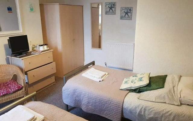 Breken Guest House