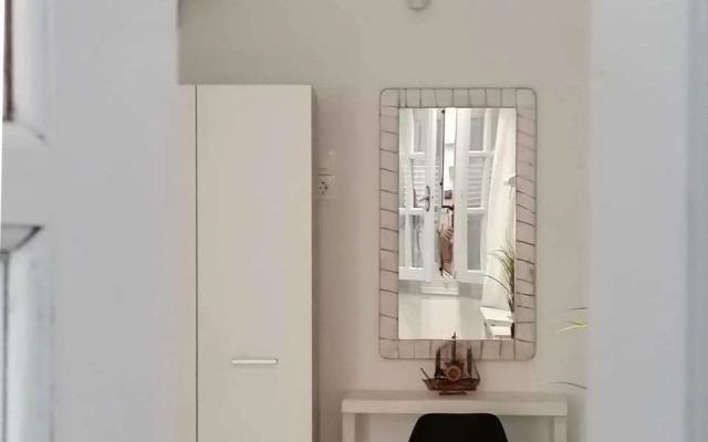 Aura Skiathos