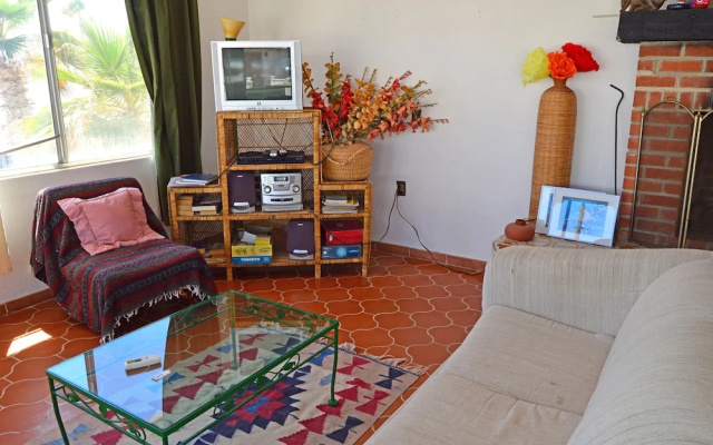 Las Mareas 21 2 Br home by RedAwning