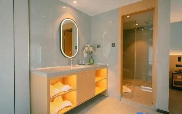 Qingmu Select Hotel (Nanjing South Railway Station Jinsheng Road)