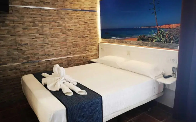 Hostal Costa De La Luz