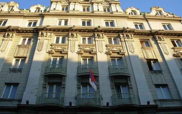 Palace Hotel вид на фасад