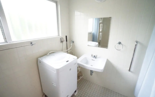 Kafuya Miyagi igusa villa
