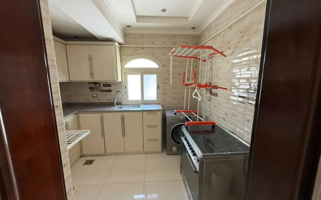 ALSAWAH Elite 5BR Retreat with Private Pool in Green Heights