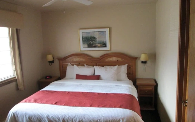 Homestead Suites