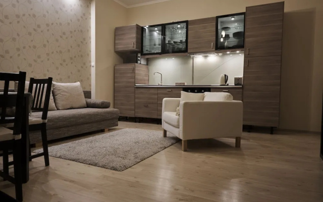 Károlyi Garden Apartment