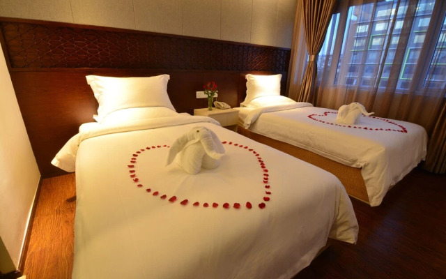 Royal Holiday Hotel
