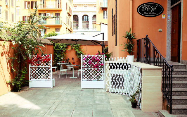 Отель Rome Eco Suites вид на фасад