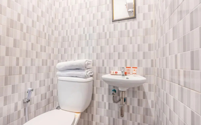 Urbanview Hotel Arafuru Residence Duren Sawit