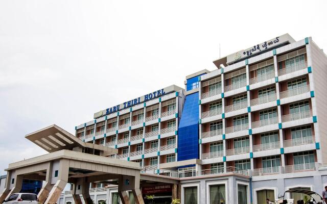 Zabu Thiri Hotel вид на фасад