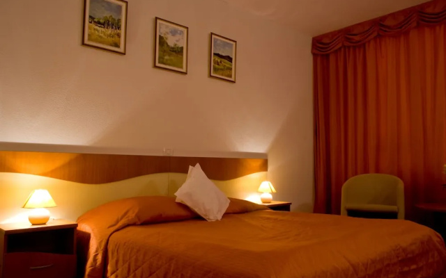 Andy Hotel