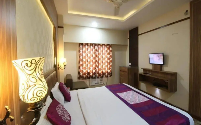 Hotel JS Regency